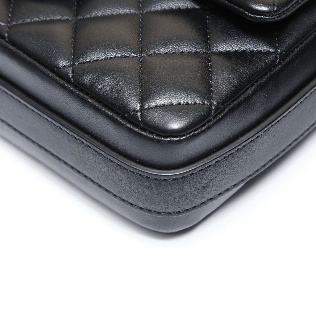 Chanel Shoulder Bag Frill Quilted Gold — view 7