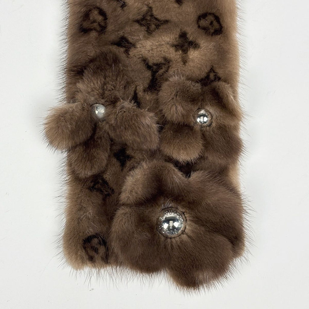 Louis Vuitton Flower Motif Scarf Echarpe Monogram — view 3