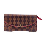 Louis Vuitton Portefeuille Kaisa Wallet — view 2