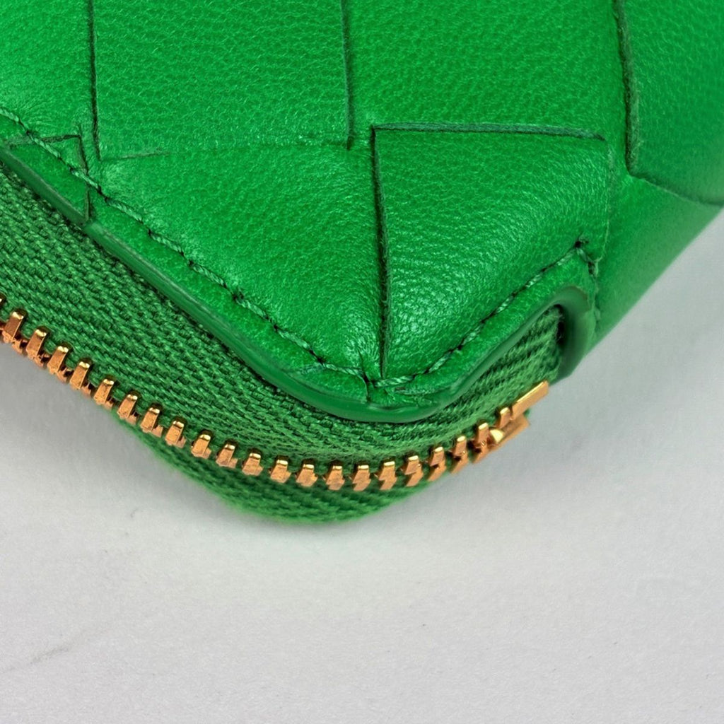 Bottega Veneta Intrecciato Wallet Zip Around Bifold Leather Green — view 3
