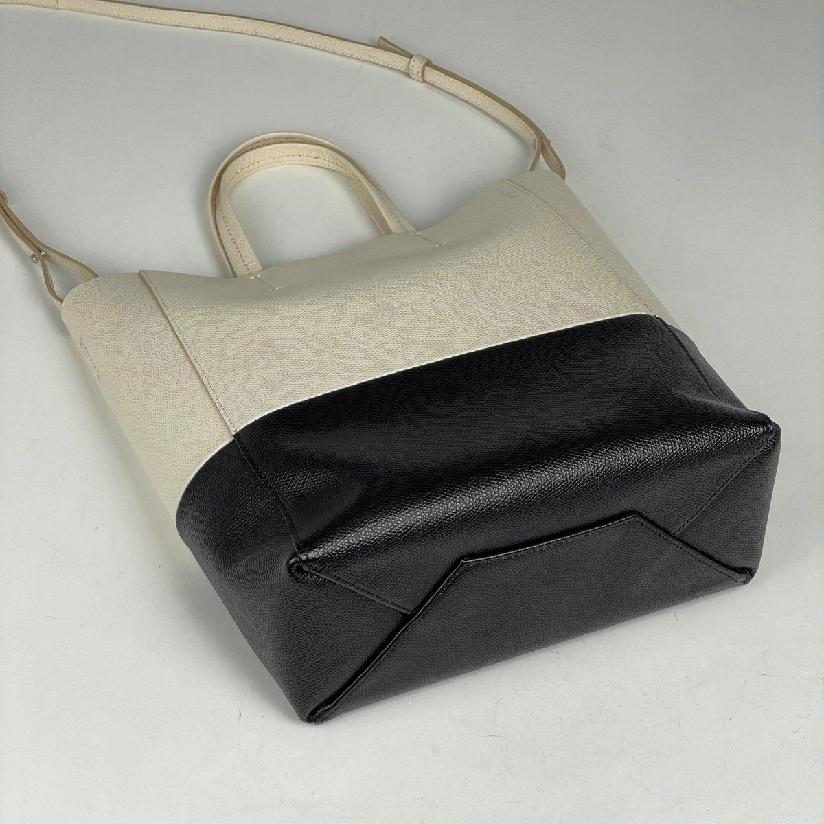 Celine Vertical Cabas Small Tote 2-Way Shoulder Bag Bicolor Leather Ladies — view 2