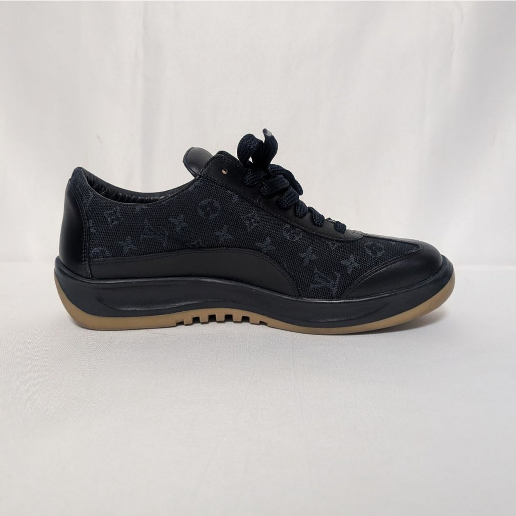 Louis Vuitton Sneakers Monogram Mini Canvas Leather — view 3