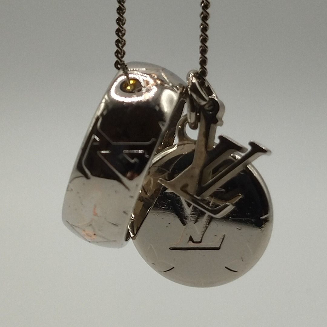 Louis Vuitton Monogram Ring Necklace Silver — view 2