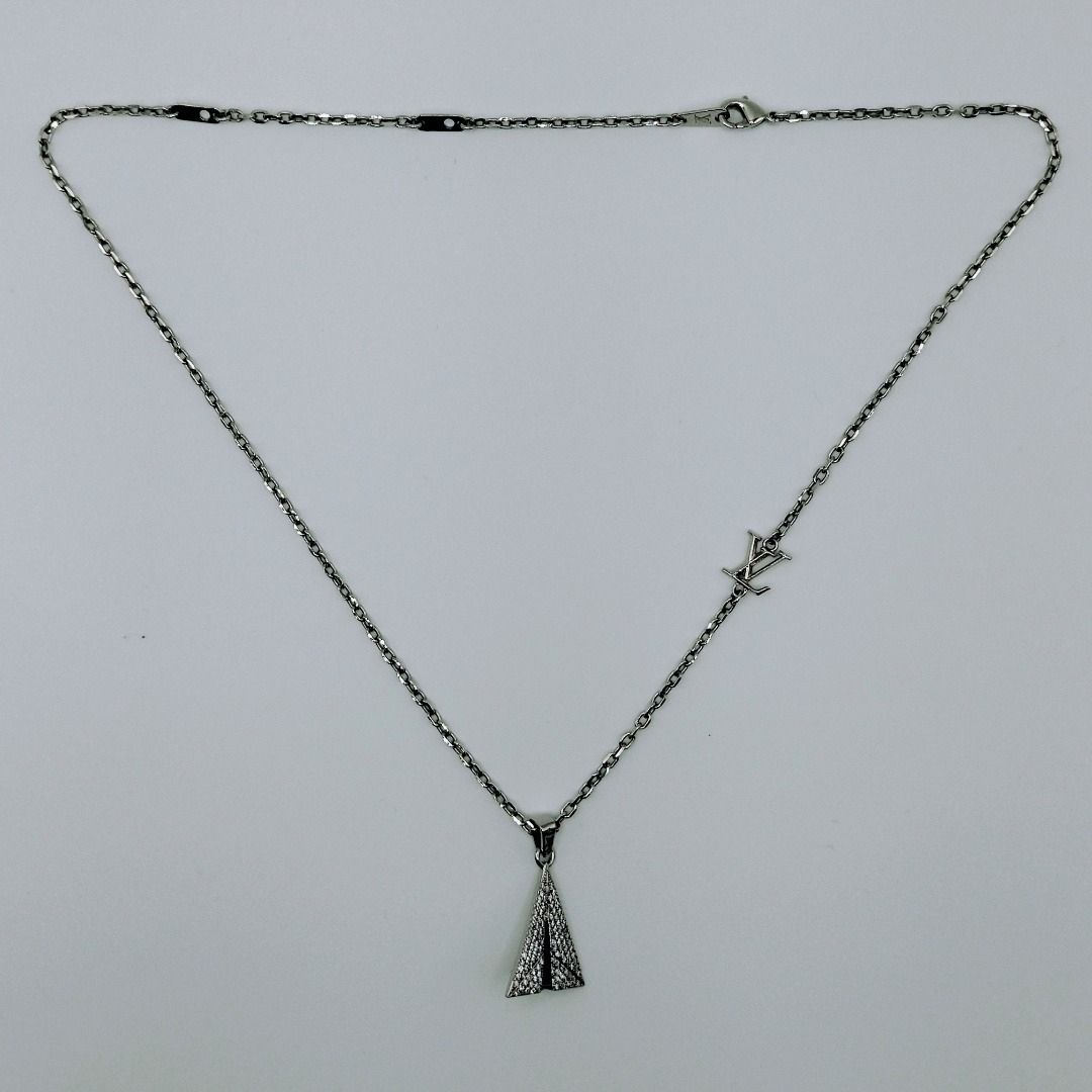 Louis Vuitton Pendant LV Pay Per Plain Necklace — view 7