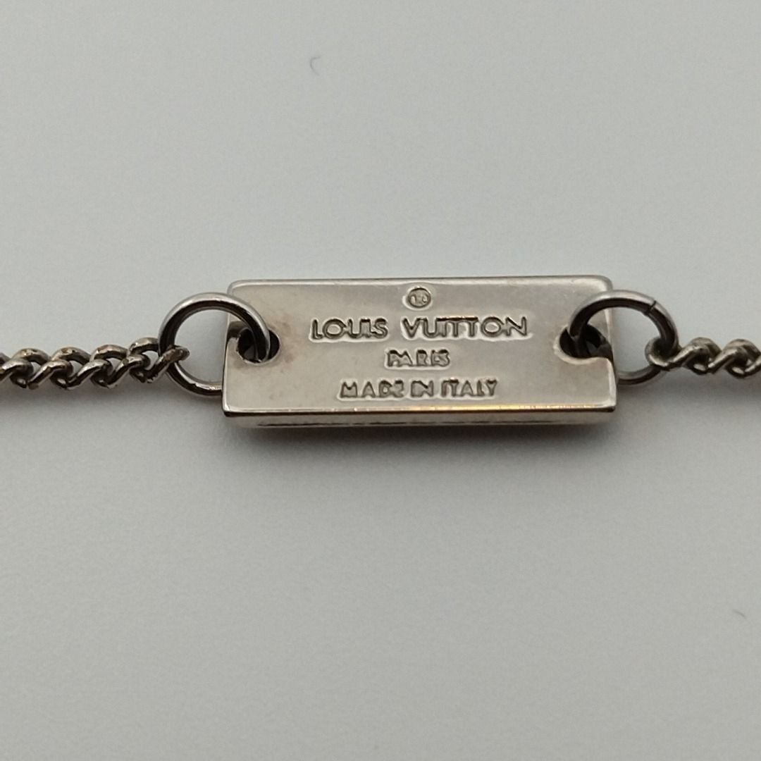 Louis Vuitton Monogram Ring Necklace Silver — view 6