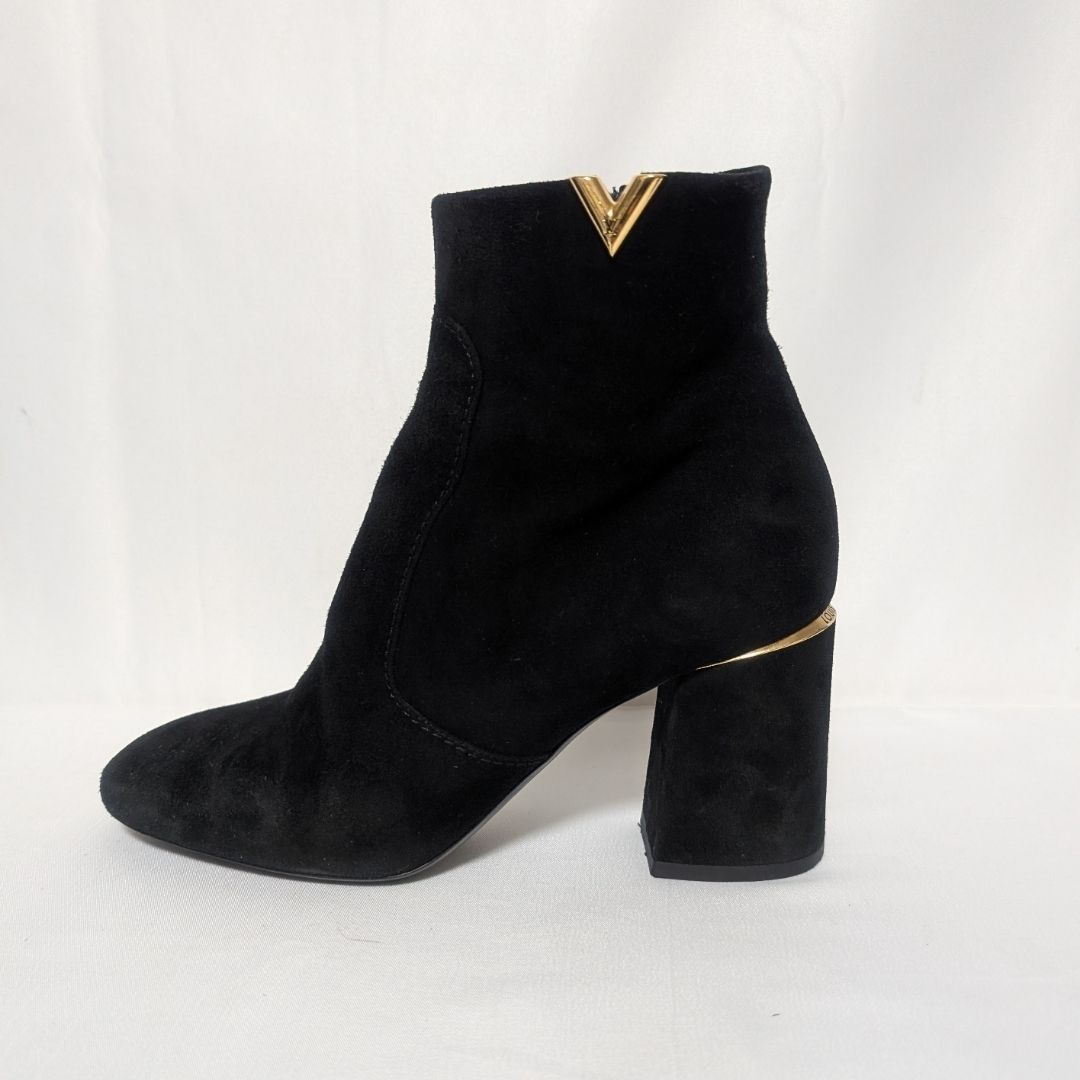 Louis Vuitton Skyline Ankle Boots Suede Black — view 2