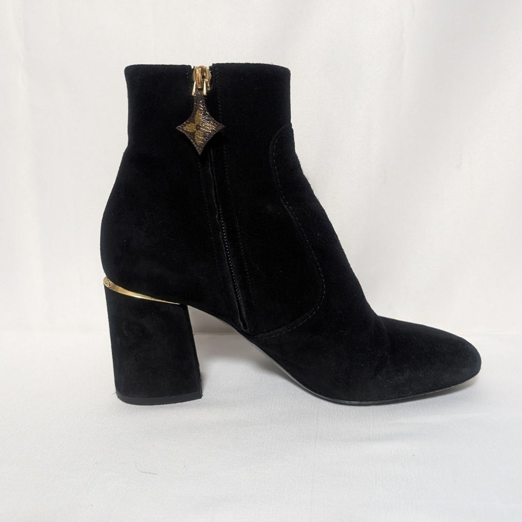 Louis Vuitton Skyline Ankle Boots Suede Black — view 3