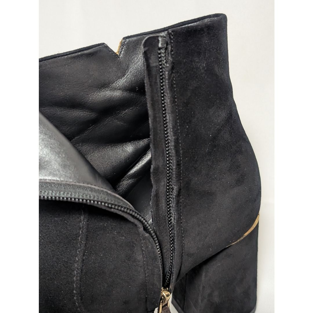 Louis Vuitton Skyline Ankle Boots Suede Black — view 8