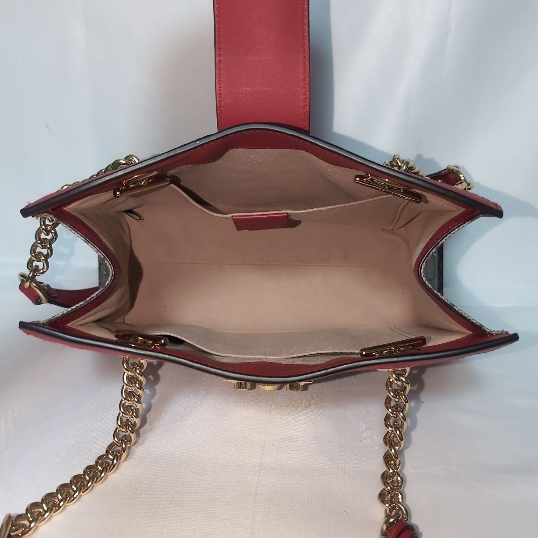 Gucci GG Supreme Apple Padlock Chain Shoulder Bag — view 9