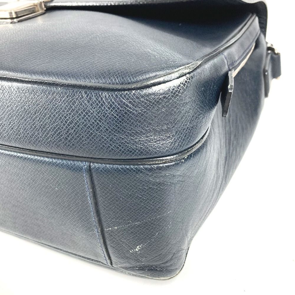 Louis Vuitton Business Bag Vasili GM Taiga Leather Bolt Navy Bol — view 6