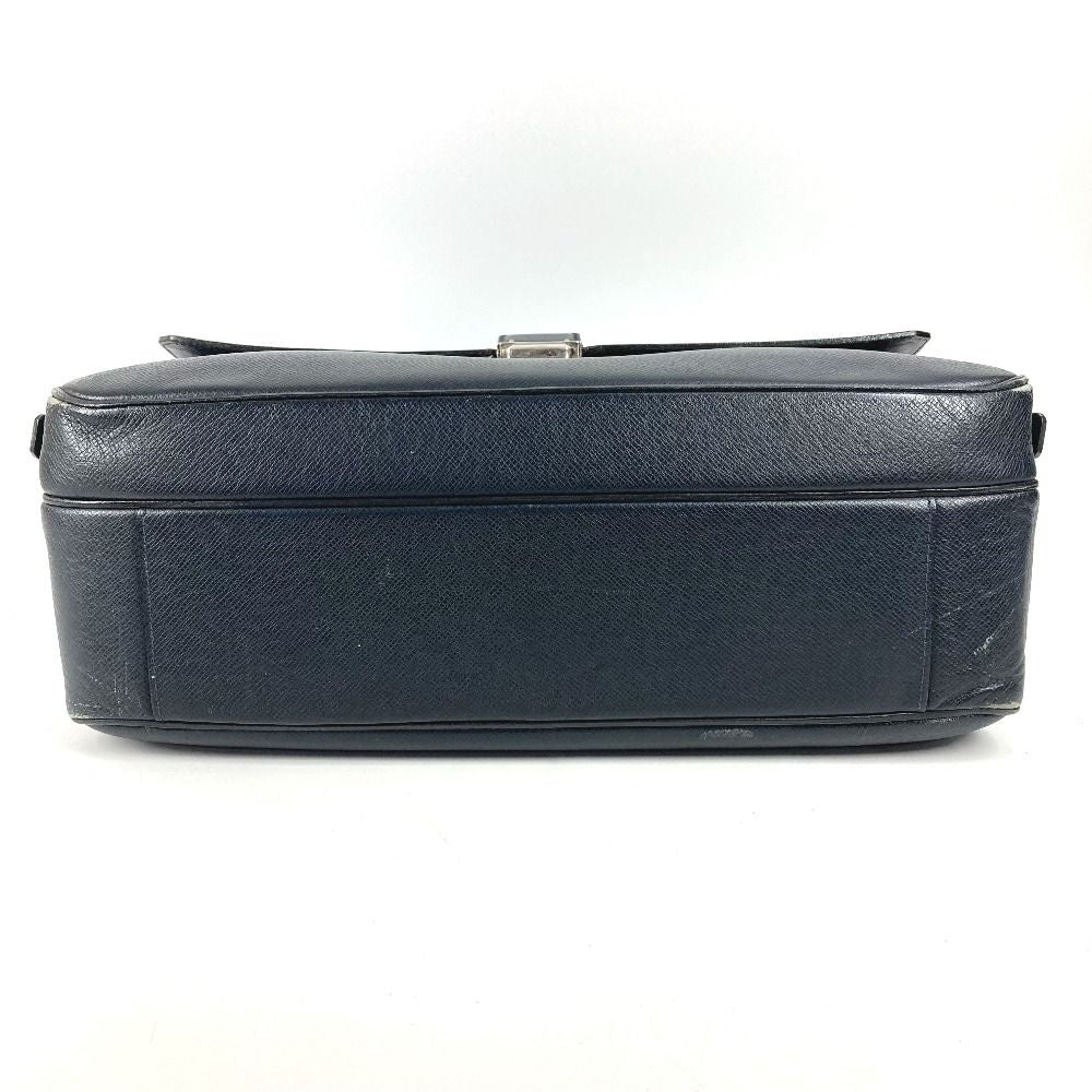 Louis Vuitton Business Bag Vasili GM Taiga Leather Bolt Navy Bol — view 5