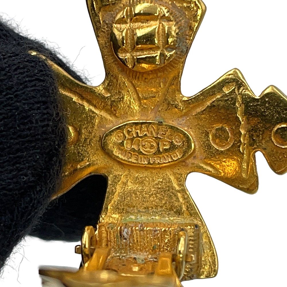 Chanel Earrings CC Logo Cross Metal — view 9