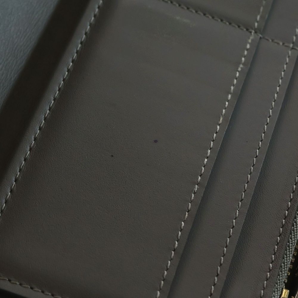 Louis Vuitton Monogram Mirror Zippy Wallet Vertical Zip Around — view 5