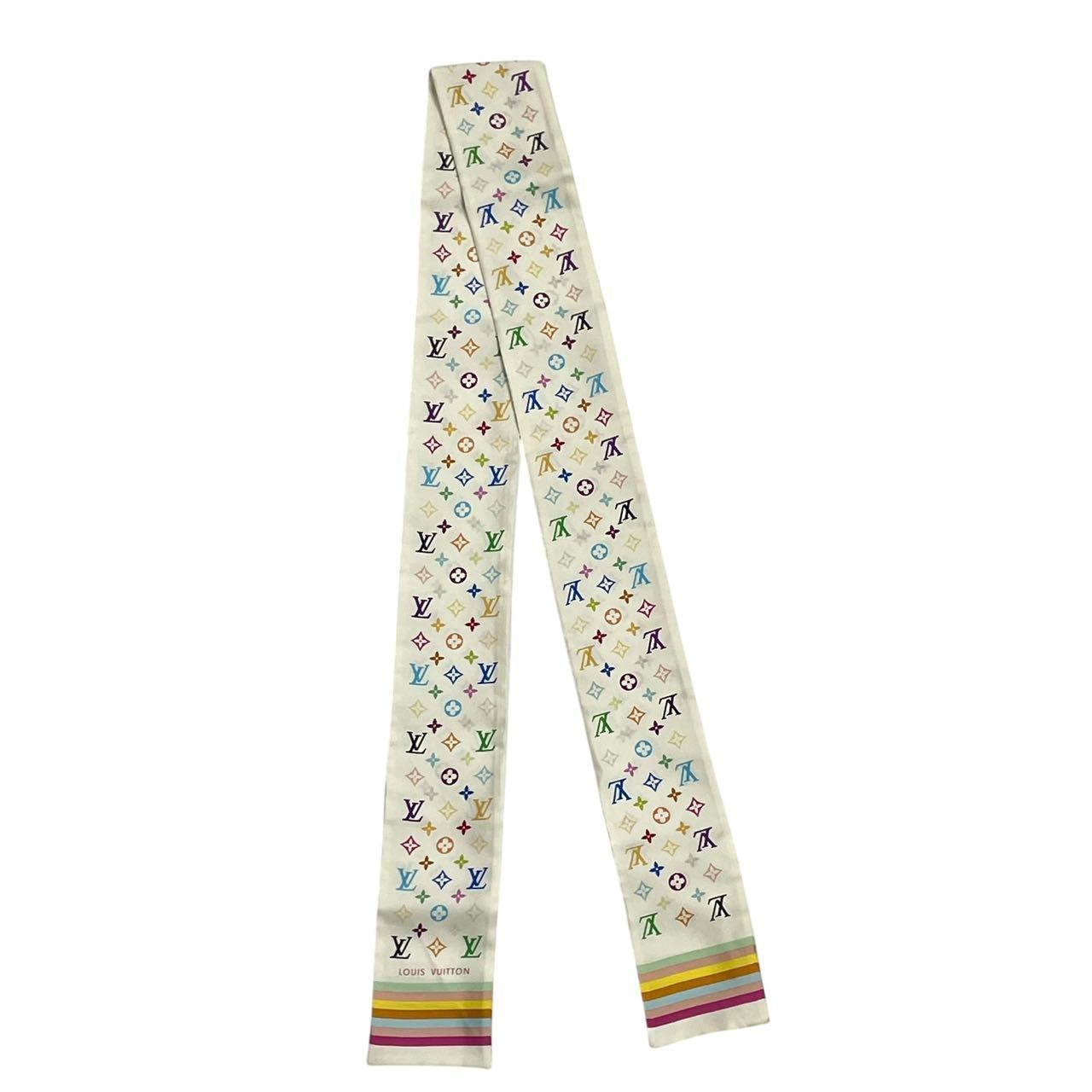 Louis Vuitton Twill Scarf Monogram Silk White — view 2
