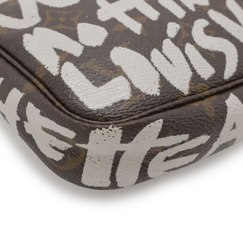 Louis Vuitton Monogram Graffiti Pochette Pouch Handbag Argen Gray Arjan — view 3