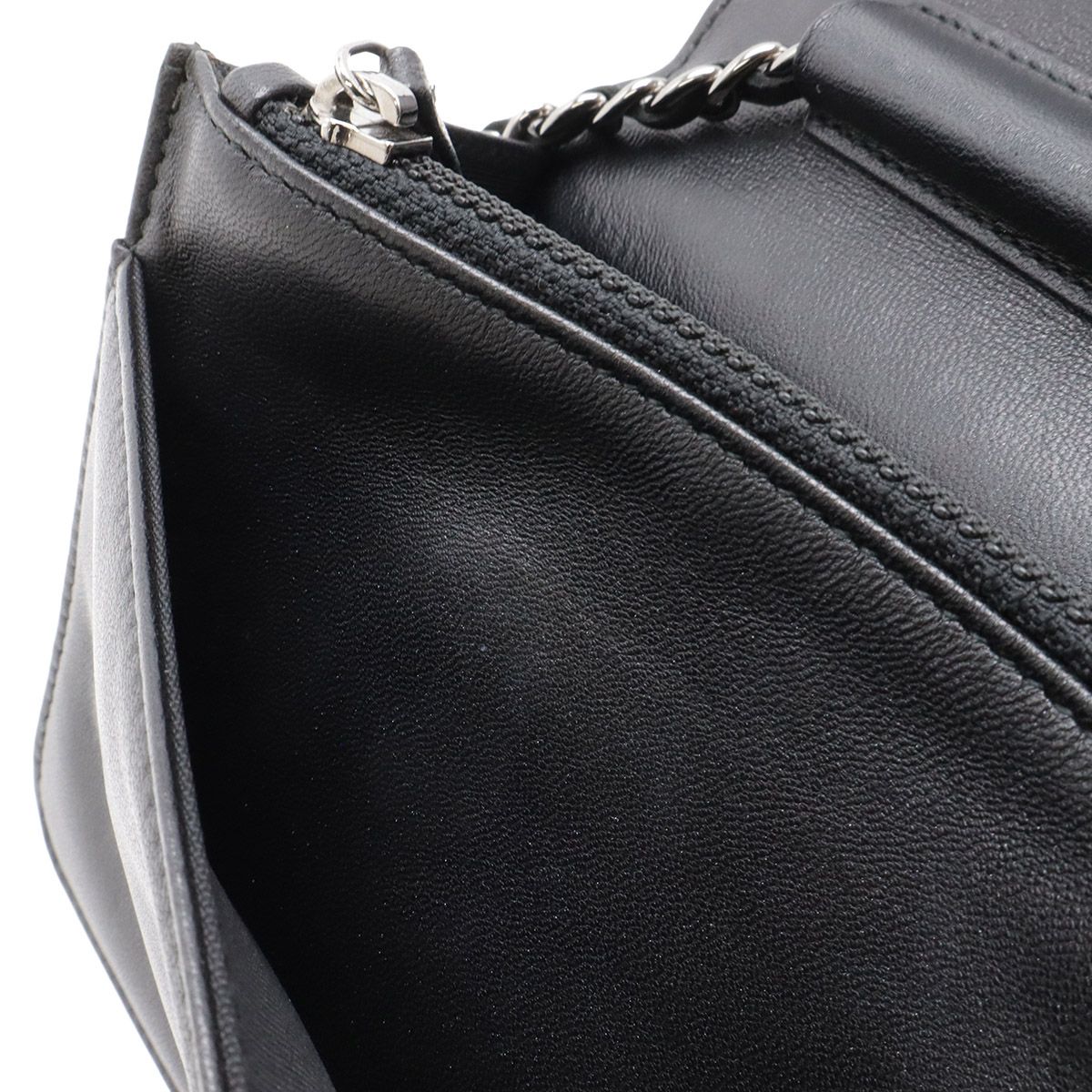 Chanel CC Logo Chain Wallet Shoulder Bag Pochette Crossbody Leather Black — view 7