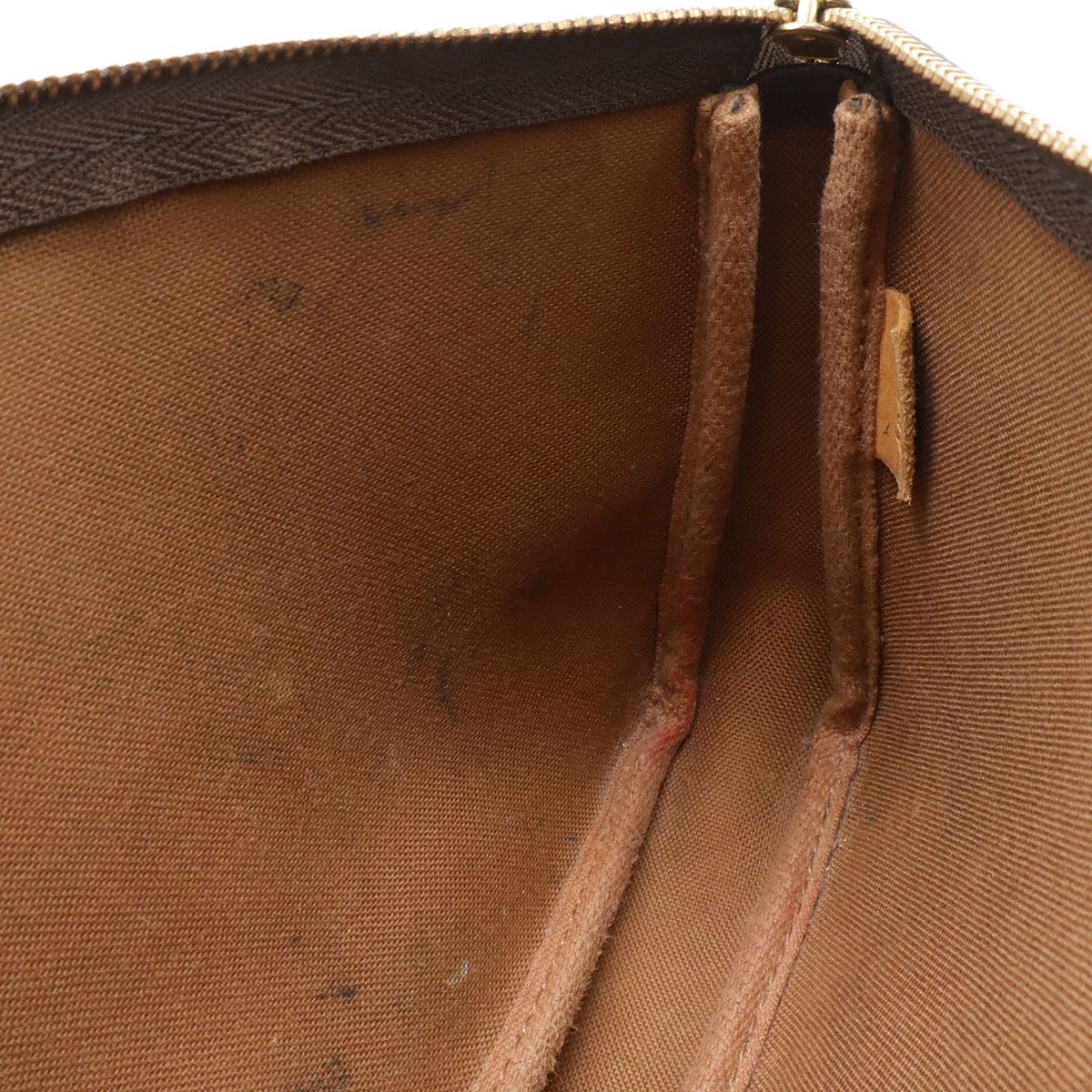 Louis Vuitton Monogram Pochette Pouch Handbag Party — view 8