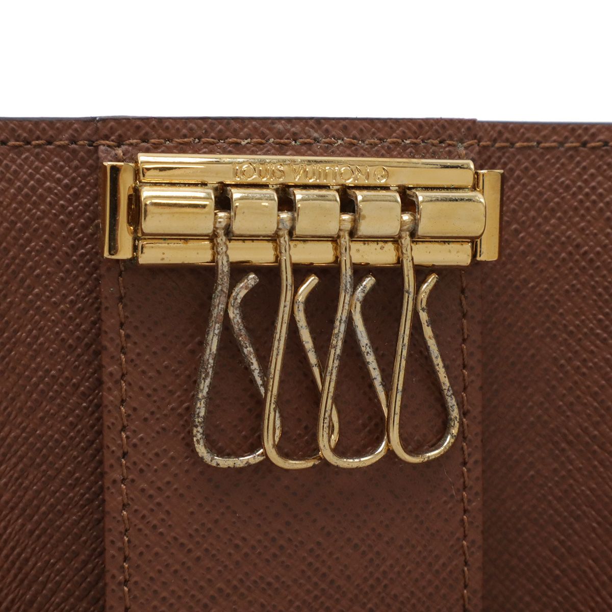 Louis Vuitton Monogram Multicles 4 Quadruple Key Case Holder — view 6
