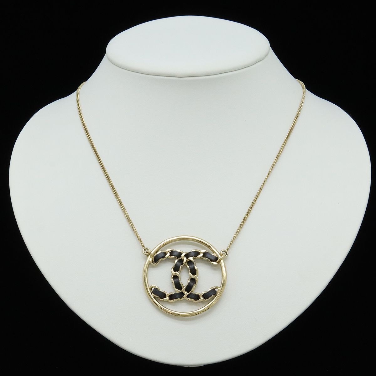 Chanel CC Logo Circle Chain Necklace Pendant Leather Gold Black — view 6