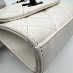Chanel Shoulder Bag Trendy CC Quilted Turnlock CC Logo White Chain — view 5