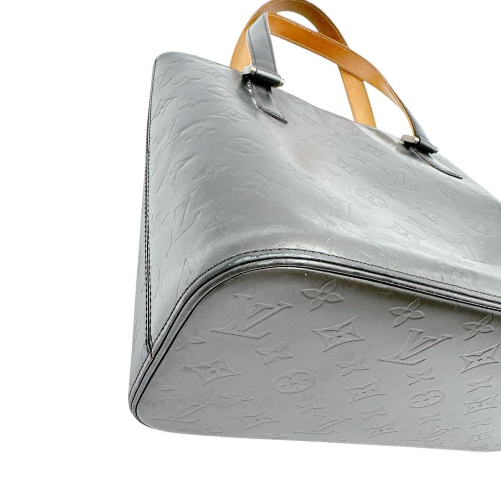 Louis Vuitton Monogram Matte Handbag Stockton Noir — view 8