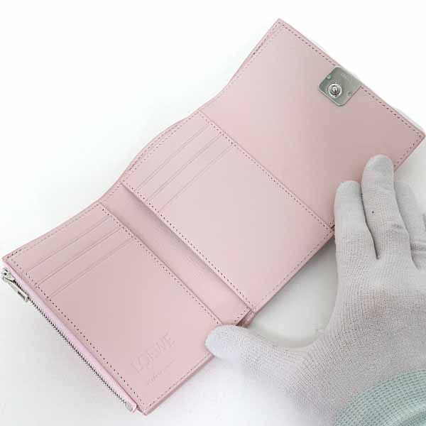 Loewe Anagram Vertical Wallet Small Trifold Pebble Grain Blossom — view 5