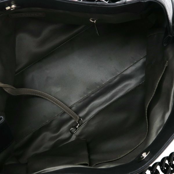 Chanel Black — view 2