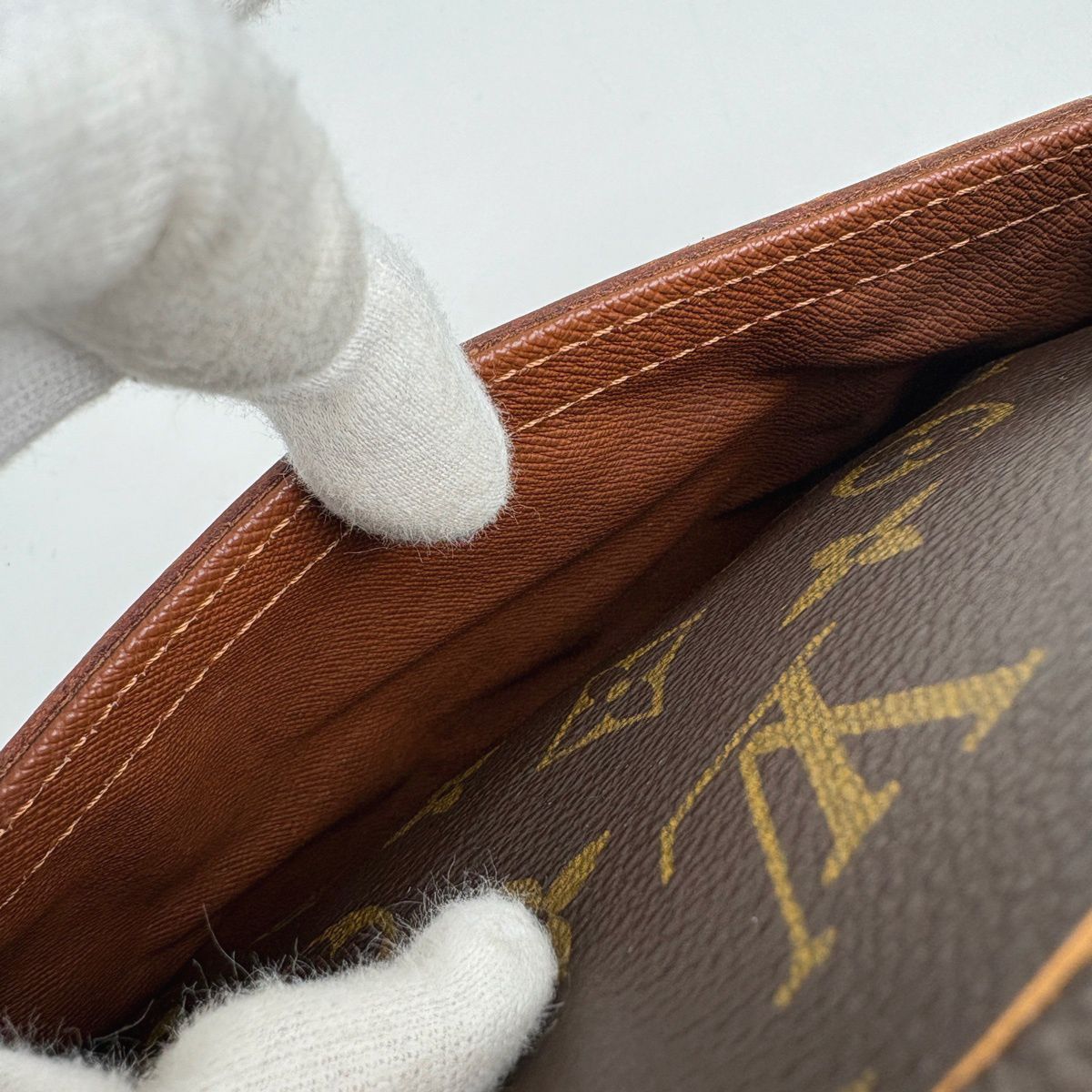 Louis Vuitton Trocadero 27 Shoulder Bag Monogram Brown — view 4