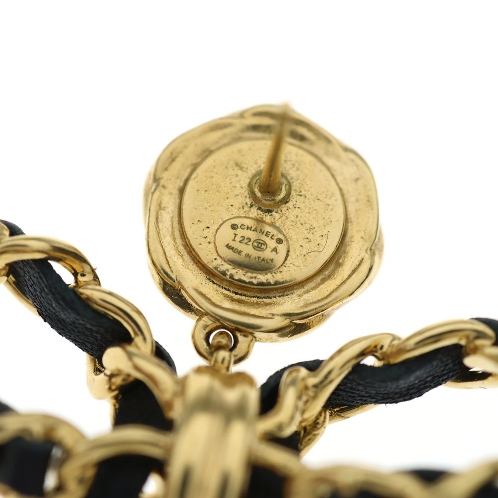 Chanel CC Logo Ribbon Earrings Set of 2 Black Gold — view 6