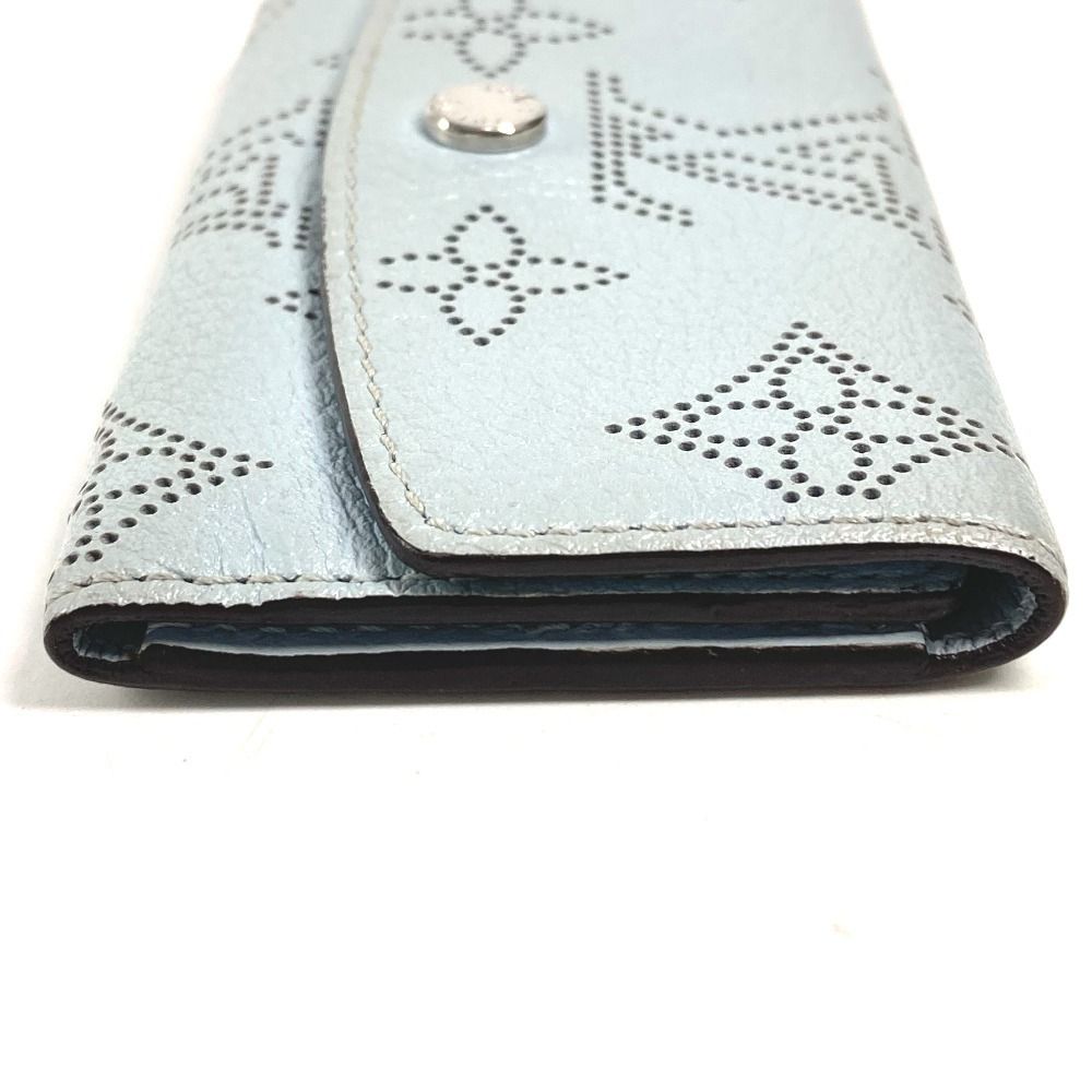 Louis Vuitton Key Case Multicles 4 Monogram Mahina Leather Holder Blue Nuage — view 3