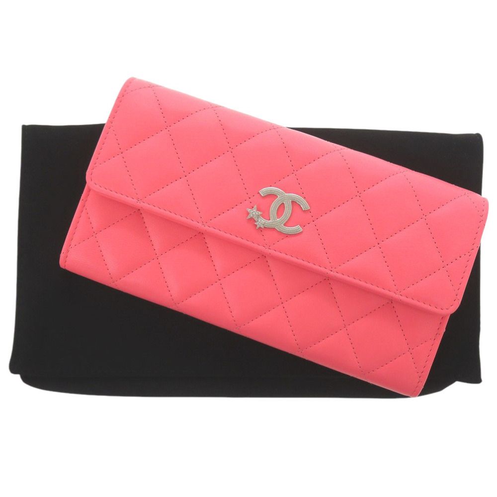 Chanel Star CC Logo Quilted Lambskin Pink Wallet — view 2