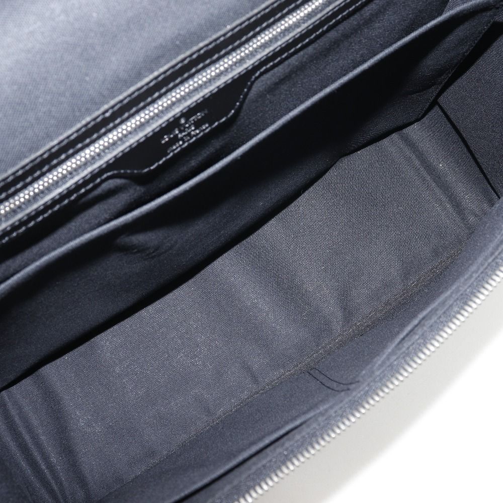 Louis Vuitton Thai Mir Taiga Nylon Canvas Ardoise Black Shoulder Bag — view 5