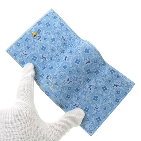 Louis Vuitton Portefeuille Lock Mini Light Blue — view 4