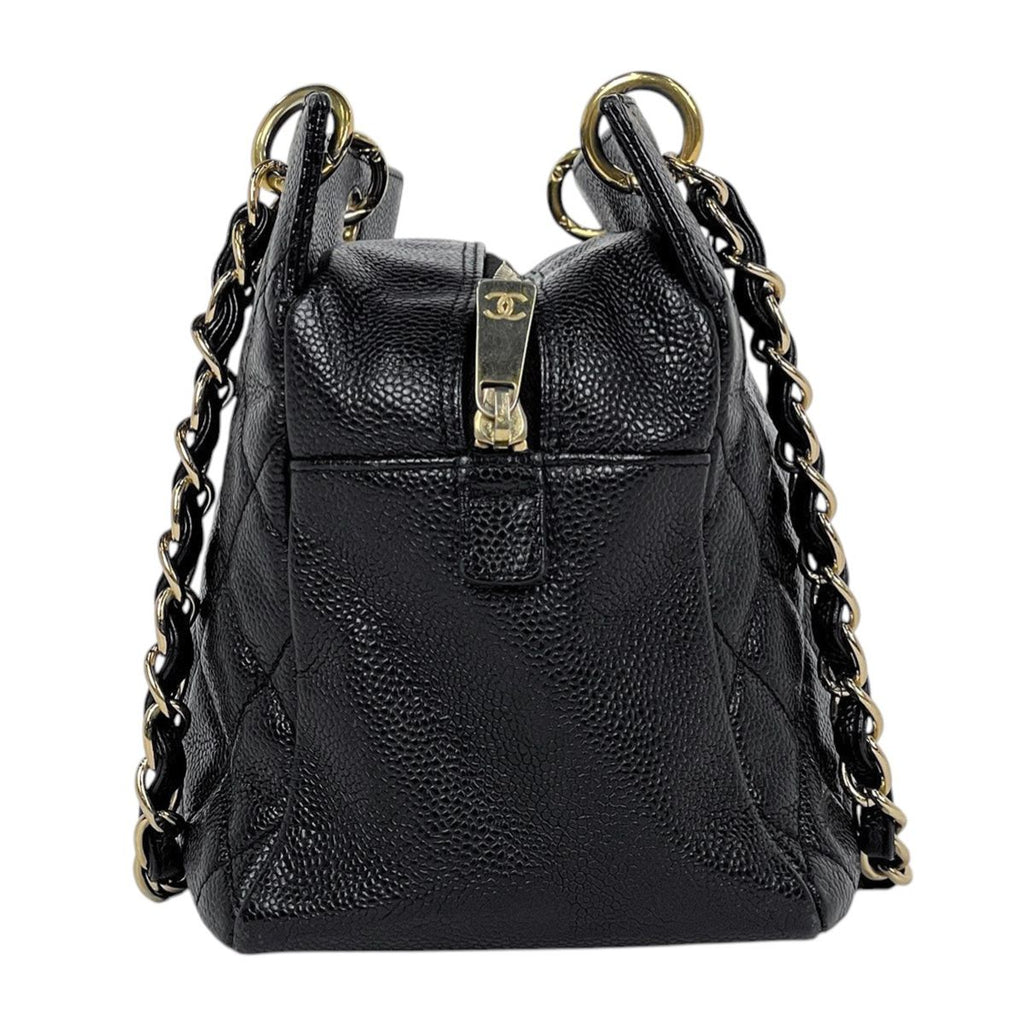 Chanel CC Logo Chain Shoulder Bag Quilted Tote — view 4