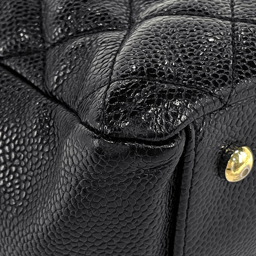 Chanel CC Logo Chain Shoulder Bag Quilted Tote — view 6