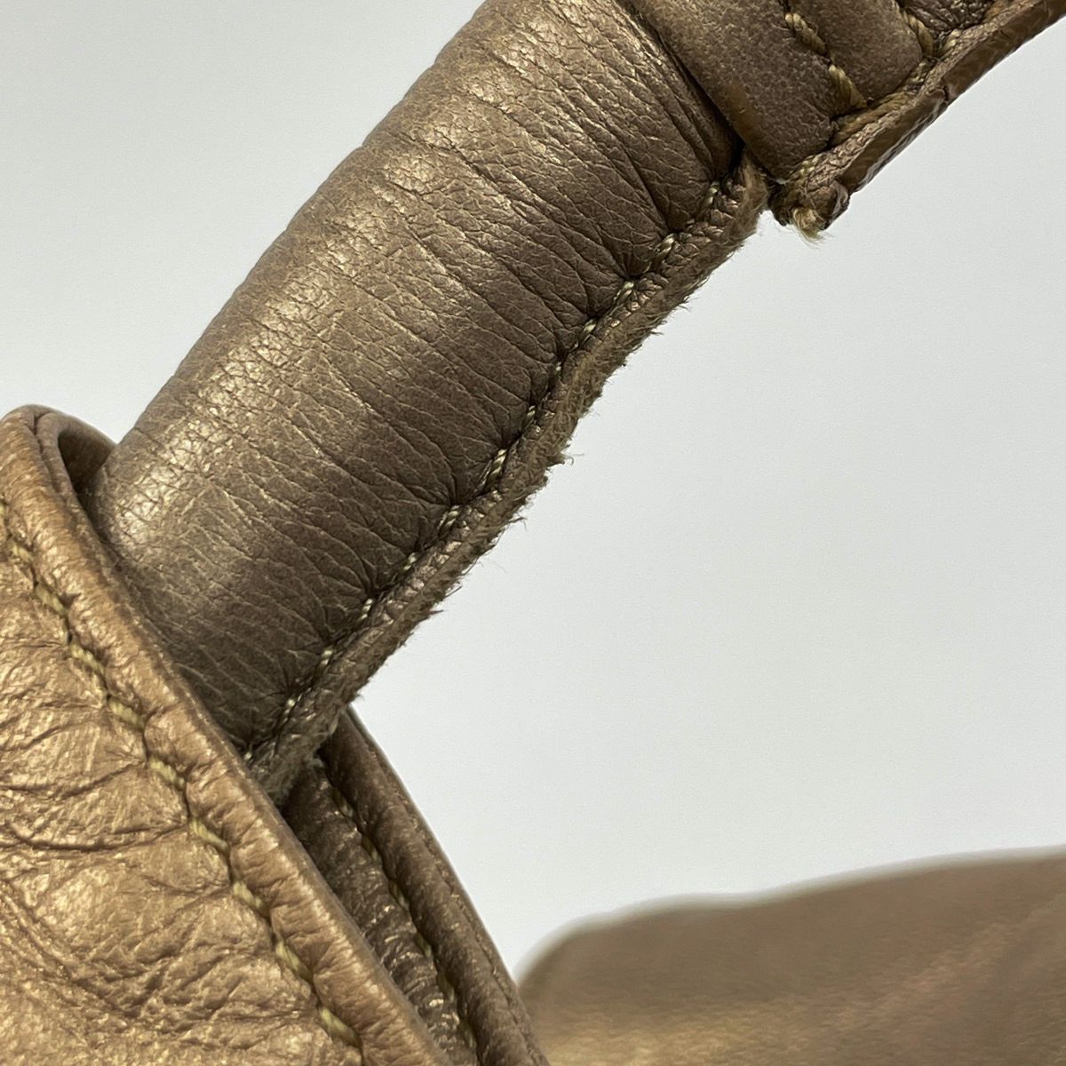 Loewe Nappa Aire Anagram Handbag Leather Gold — view 5