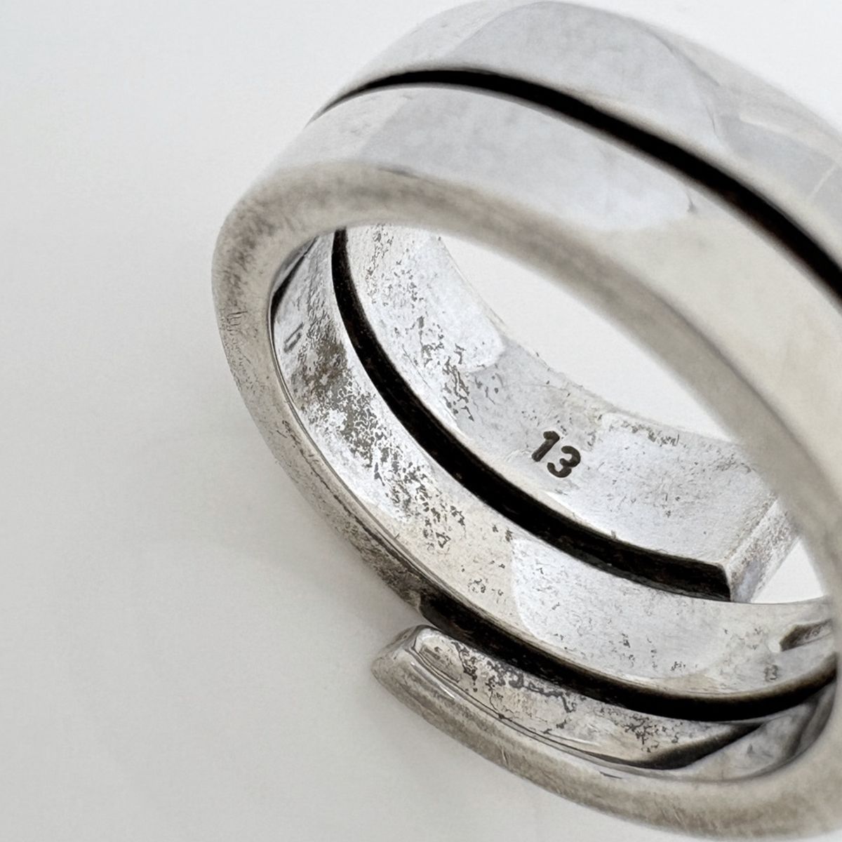 Gucci Snake Ring Logo Silver — view 5