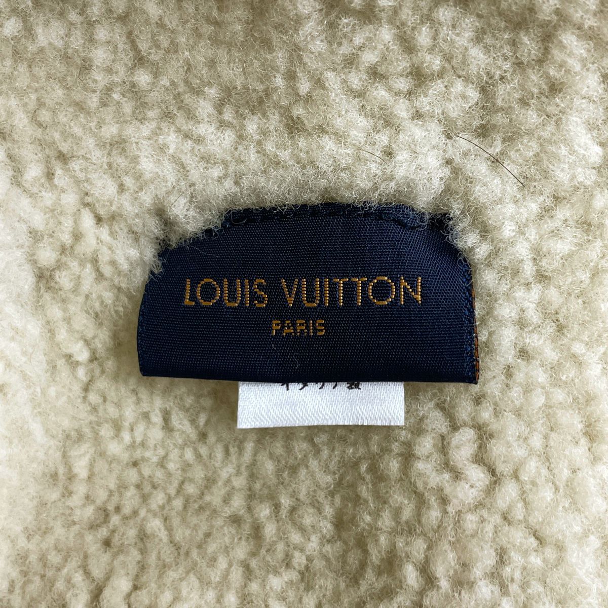 Louis Vuitton Chapeau Monogram Shearling Bucket Hat Sheep Leather Brown — view 6