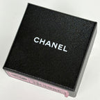 Chanel CC Logo Rhinestone Ring Camellia Motif Gold Plated Black — view 7