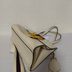 Gucci Totem Sherry Handbag — view 3