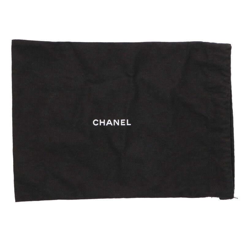 Chanel CC Logo Vanity Che — view 5