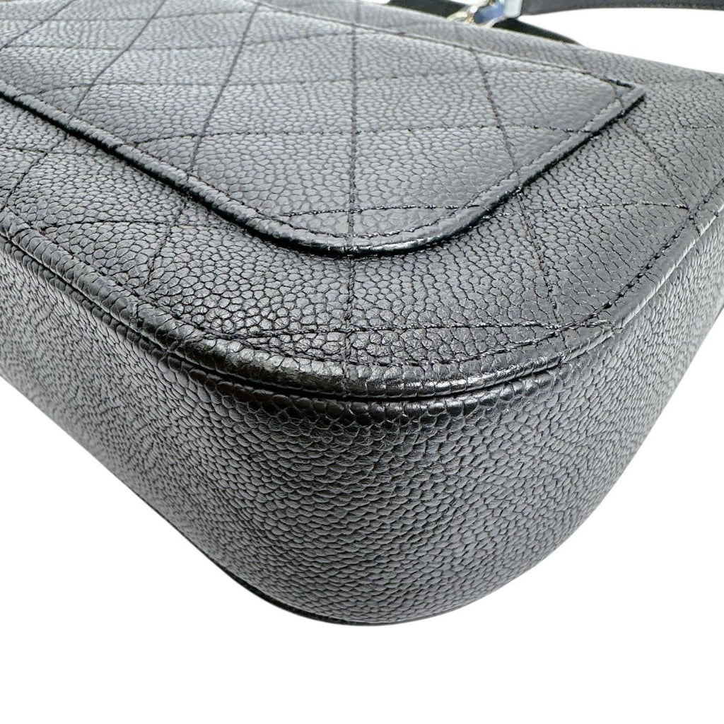 Chanel Caviar Leather Chain Shoulder Bag CC Logo Black — view 7