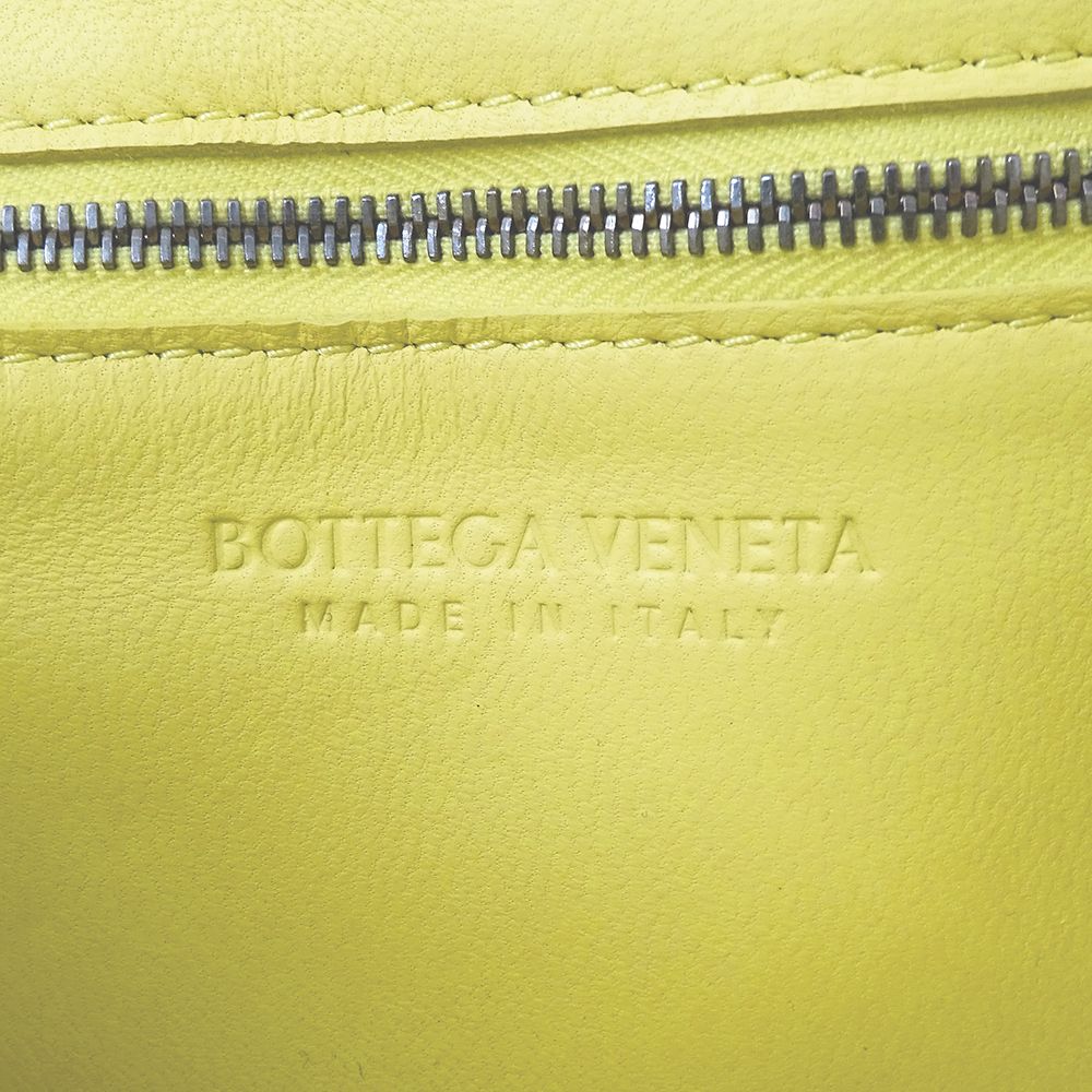 Bottega Veneta Shoulder Bag Cassette Classic Maxi — view 6