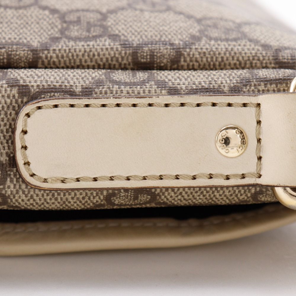 Gucci GG Supreme Canvas Beige Shoulder Bag — view 6