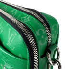 Louis Vuitton Shoulder Bag Taigarama Alpha Veil — view 8