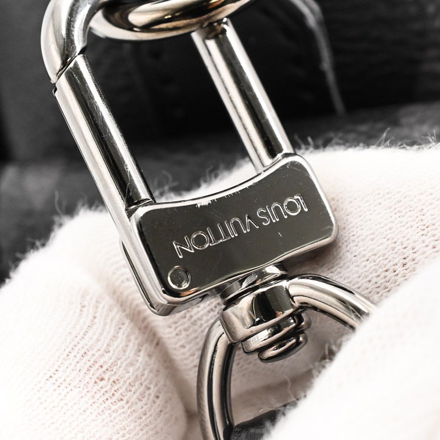 Louis Vuitton Shoulder Bag Nano — view 9