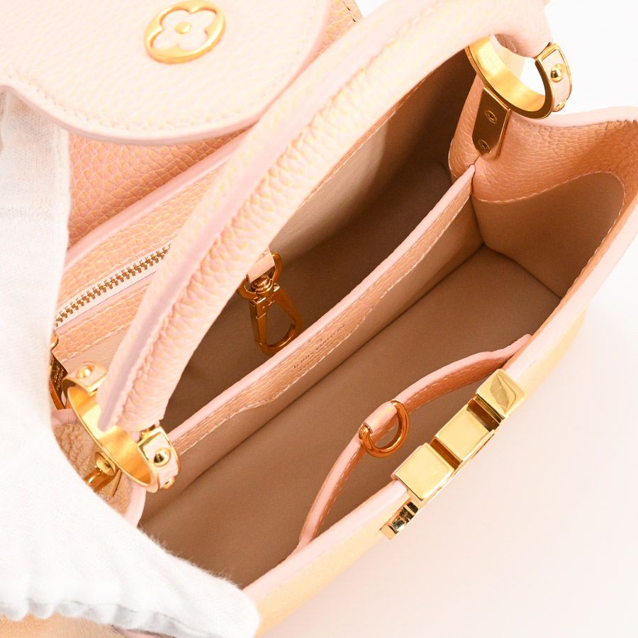 Louis Vuitton Handbag Capucines BB Jaune — view 4