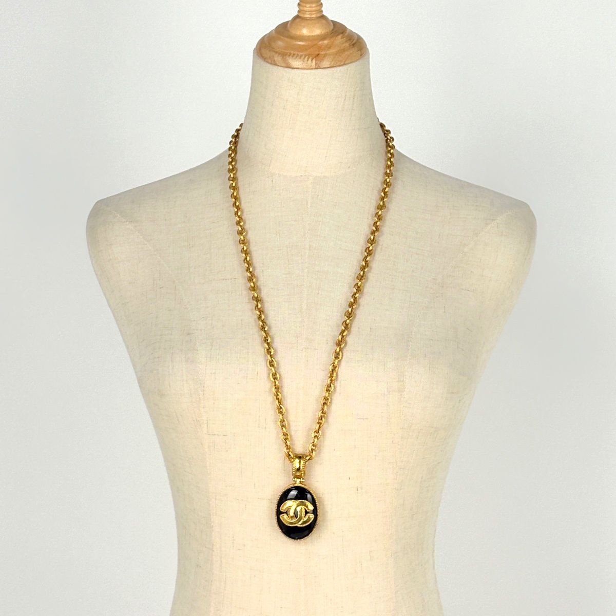 Chanel CC Logo Chain Necklace Long Color Stone Gold Plated Black — view 6