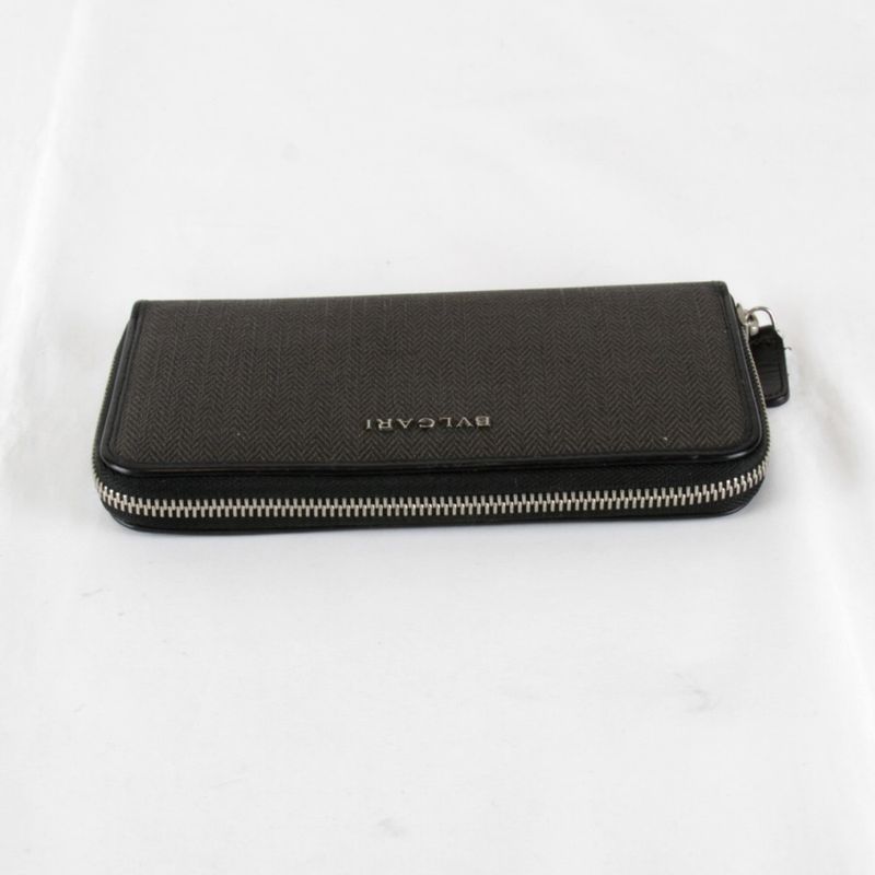 Bvlgari Weekend Round Zip Wallet Leather Black