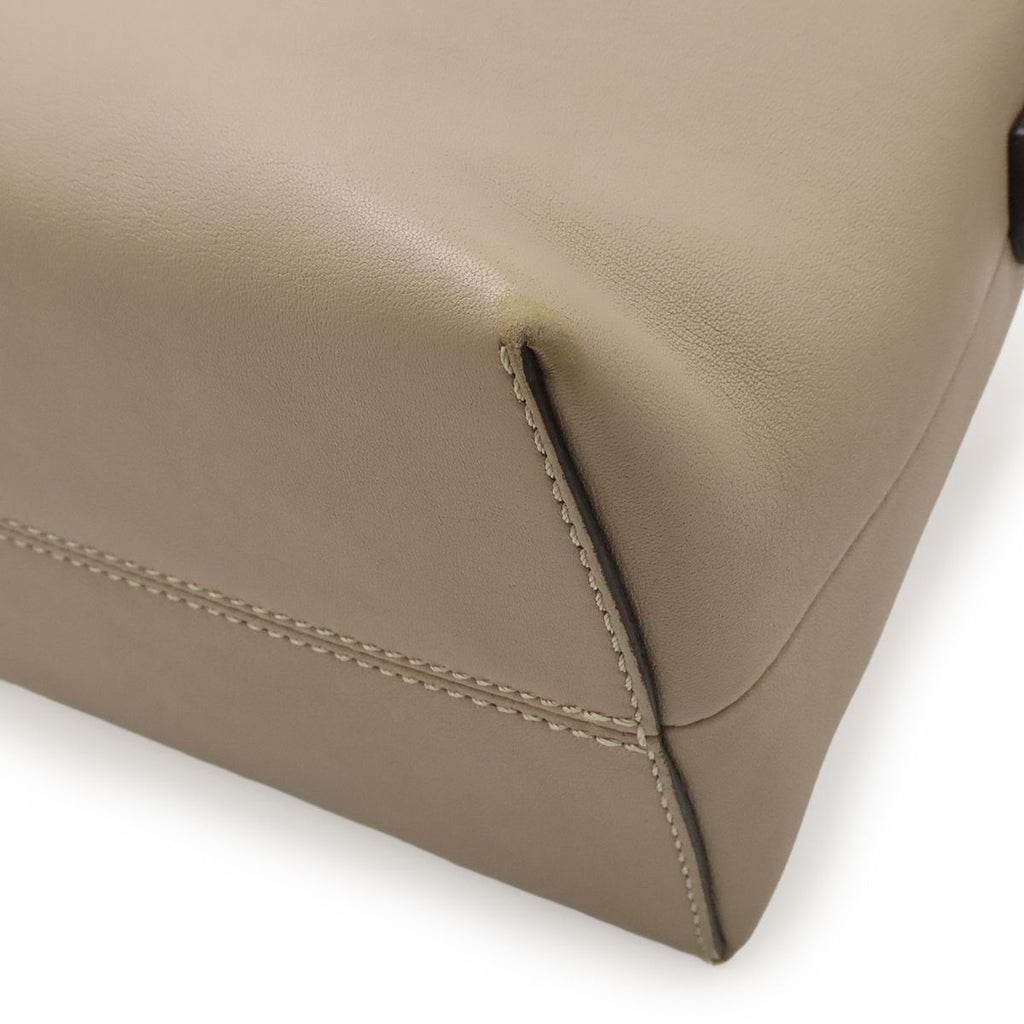 Fendi by the Way 2-Way Shoulder Bag Leather Grey Silver Greige — view 3
